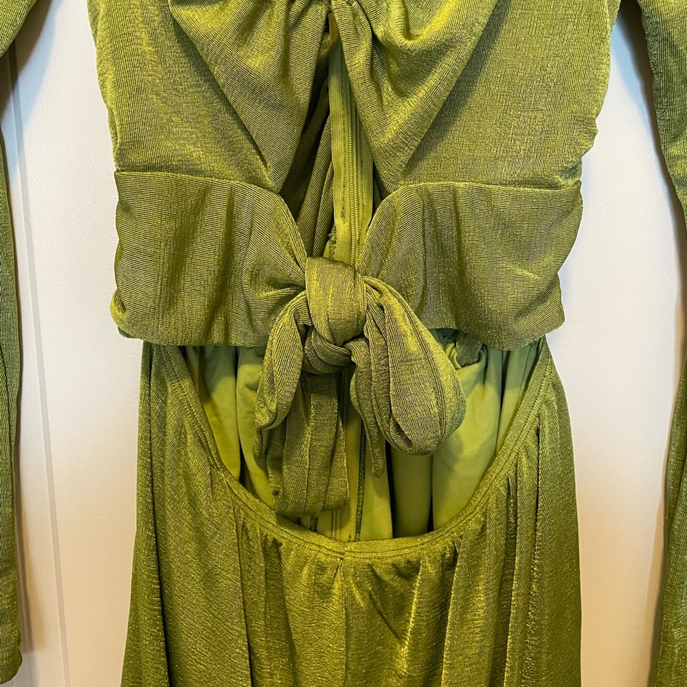 Princess Polly Olive Green Loriella Long Sleeve Romper - Picture 4 of 10
